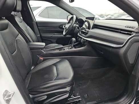 Used 2022 Jeep Compass High Altitude image 3