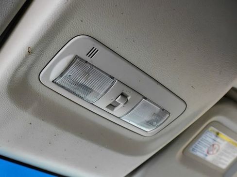 Used 2013 Nissan NV 3500 SV w/ Technology Pkg image 35