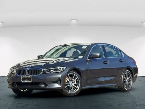 Used 2019 BMW 330i Sedan w/ Convenience Package image 2