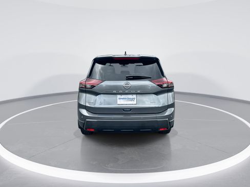 Used 2026 Nissan Rogue S AWD/4WD image 8
