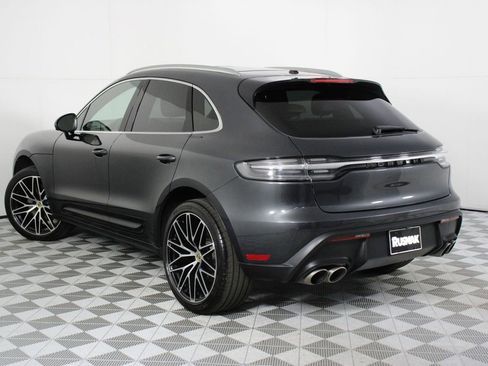 Certified 2025 Porsche Macan S image 3