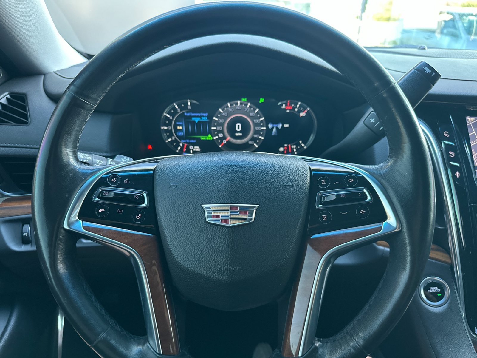 Used 2016 Cadillac Escalade 2WD image 28