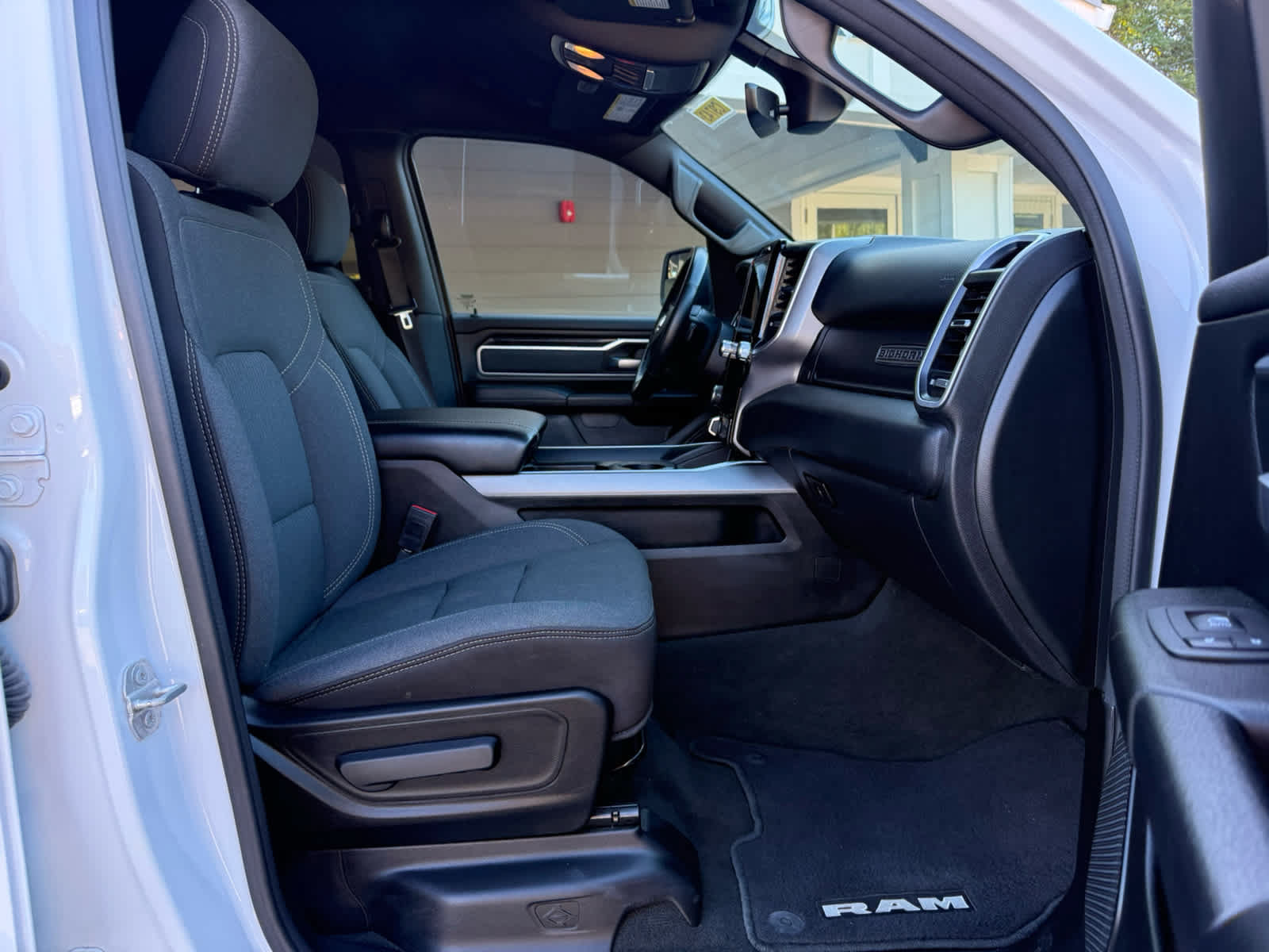 Used 2023 RAM 1500 Big Horn AWD/4WD image 17