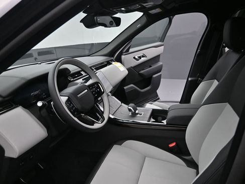 New 2026 Land Rover Range Rover Velar Dynamic SE AWD/4WD image 21