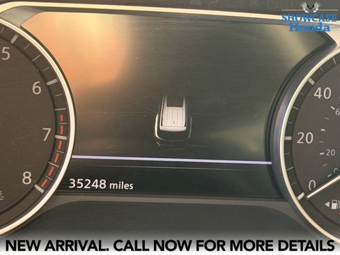 Used 2023 Nissan Pathfinder S image 10