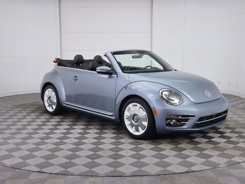 Used 2019 Volkswagen Beetle 2.0T Final Edition SEL image 3