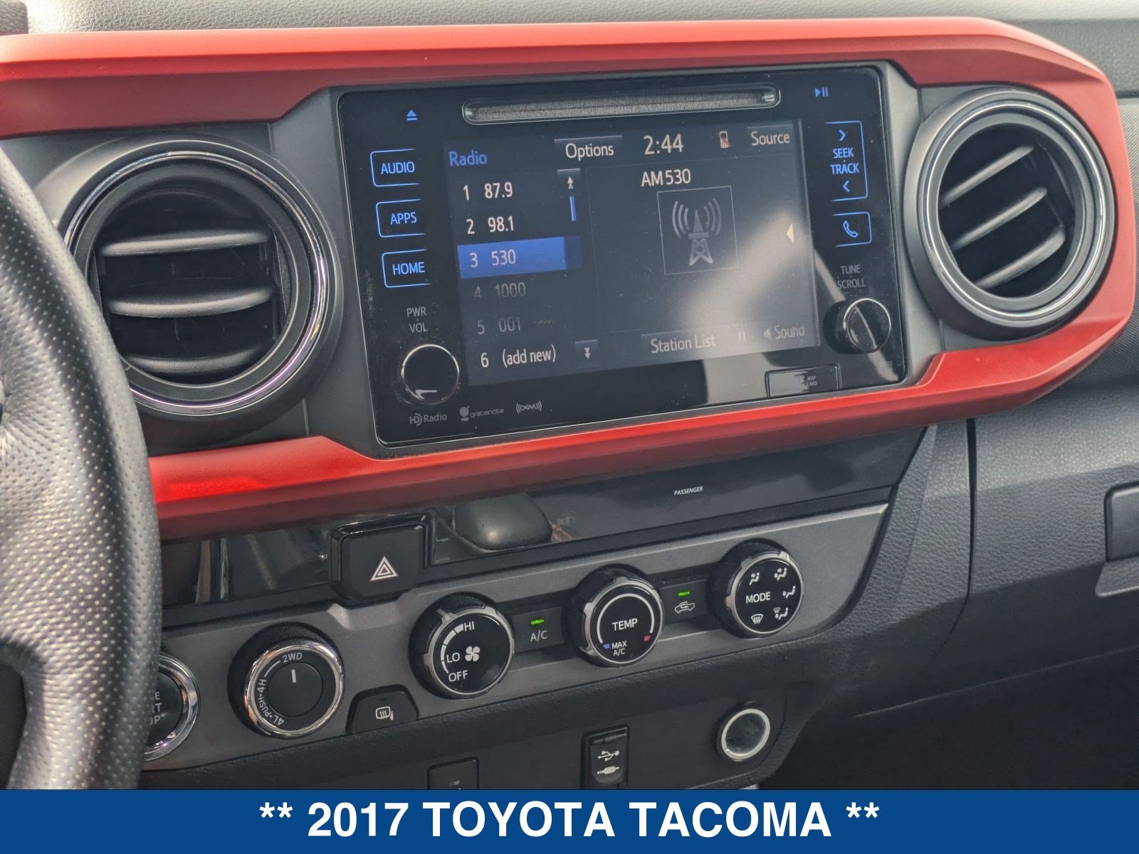 Used 2017 Toyota Tacoma TRD Off-Road w/ Tow Package (A/T) AWD/4WD image 32