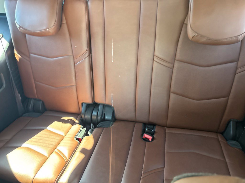 Used 2015 Cadillac Escalade Premium AWD/4WD image 14