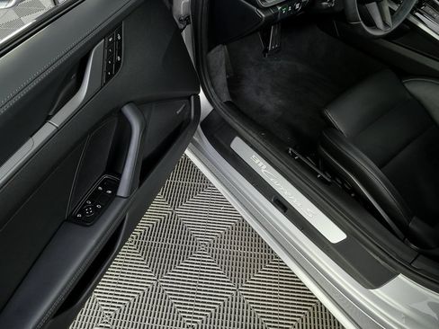 Certified 2025 Porsche 911 Carrera S image 8