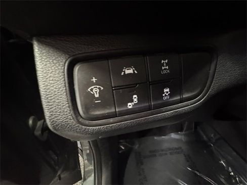 Used 2020 Hyundai Santa Fe SEL w/ Cargo Package image 22