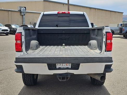 Used 2018 Chevrolet Silverado 2500 High Country w/ Duramax Plus Package AWD/4WD image 27