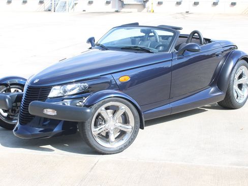 Used 2001 Chrysler Prowler RWD image 38