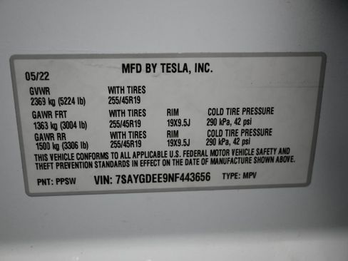 Used 2022 Tesla Model Y Long Range image 44