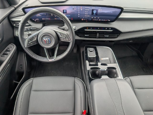 Used 2025 Buick Enclave Preferred FWD image 6