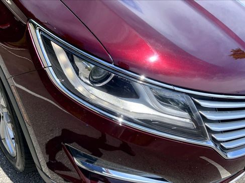 Used 2018 Lincoln MKC Select w/ Select Plus Package AWD/4WD image 27