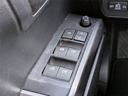 Used 2019 Toyota Tacoma SR5 image 25