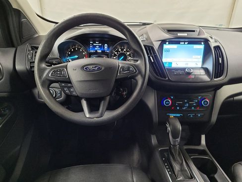 Used 2018 Ford Escape SE w/ SE Sync 3 Package AWD/4WD image 22