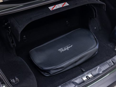 Certified 2019 Ferrari Portofino RWD image 39