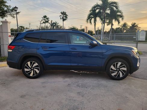 Used 2026 Volkswagen Atlas SE FWD image 8