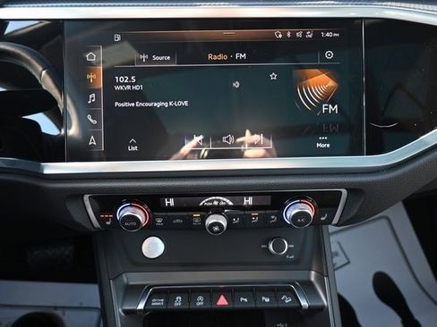 Used 2020 Audi Q3 2.0T Prestige image 32