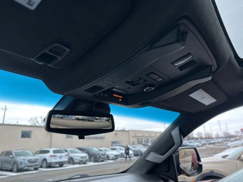 Used 2020 Cadillac Escalade ESV Platinum image 70