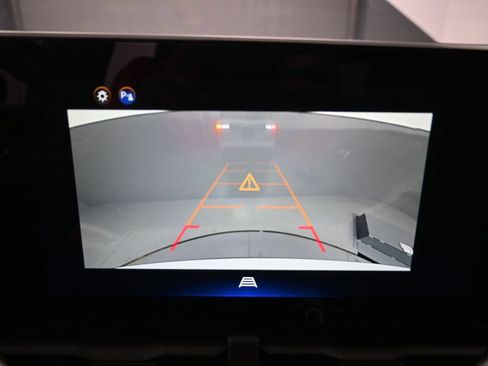 Used 2025 Chevrolet Equinox LT AWD/4WD image 10