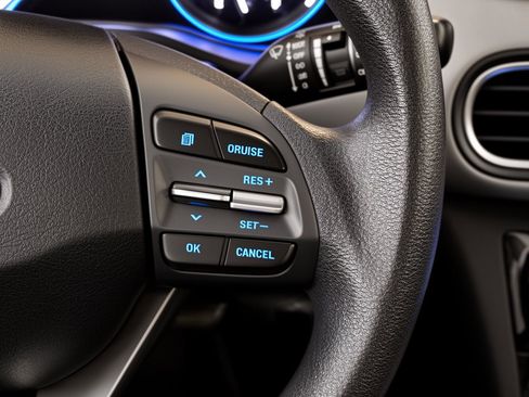 Used 2019 Hyundai Kona SE FWD image 19