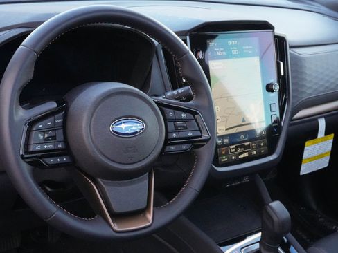 Used 2025 Subaru Forester Sport image 7