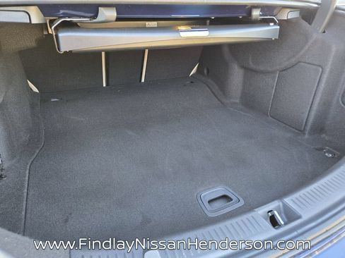 Used 2020 Mercedes-Benz E 350 Sedan w/ Premium Package image 14