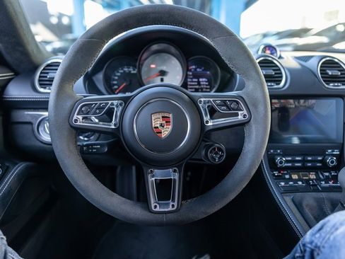 Used 2025 Porsche 718 Cayman GT4 image 6