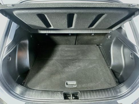 Used 2025 Hyundai Kona SEL FWD image 28