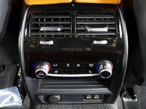 Used 2023 BMW M5 w/ Competition Package image 24