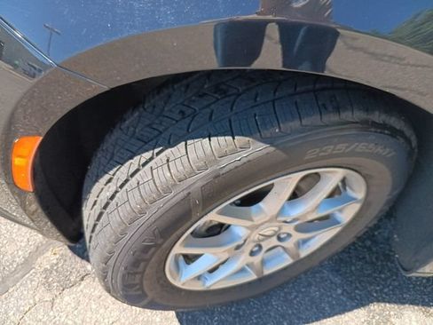 Used 2024 Chrysler Pacifica Touring-L FWD image 22