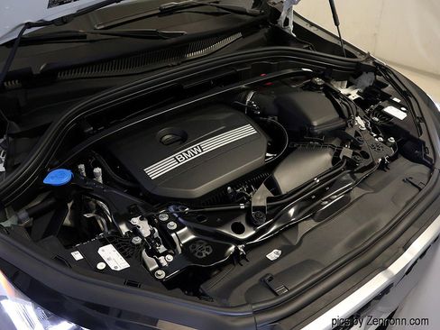 Certified 2026 BMW X2 xDrive28i AWD/4WD image 37