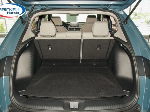 Certified 2024 Honda HR-V LX image 9