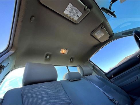 Used 2012 Toyota Tacoma 2WD Regular Cab image 21