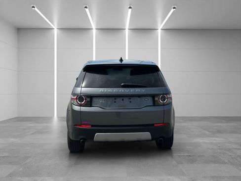 Used 2018 Land Rover Discovery Sport HSE image 5