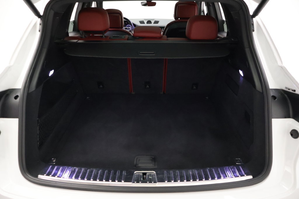 Certified 2023 Porsche Cayenne S AWD/4WD image 22