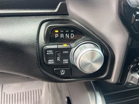 Used 2024 RAM 1500 Laramie AWD/4WD image 14