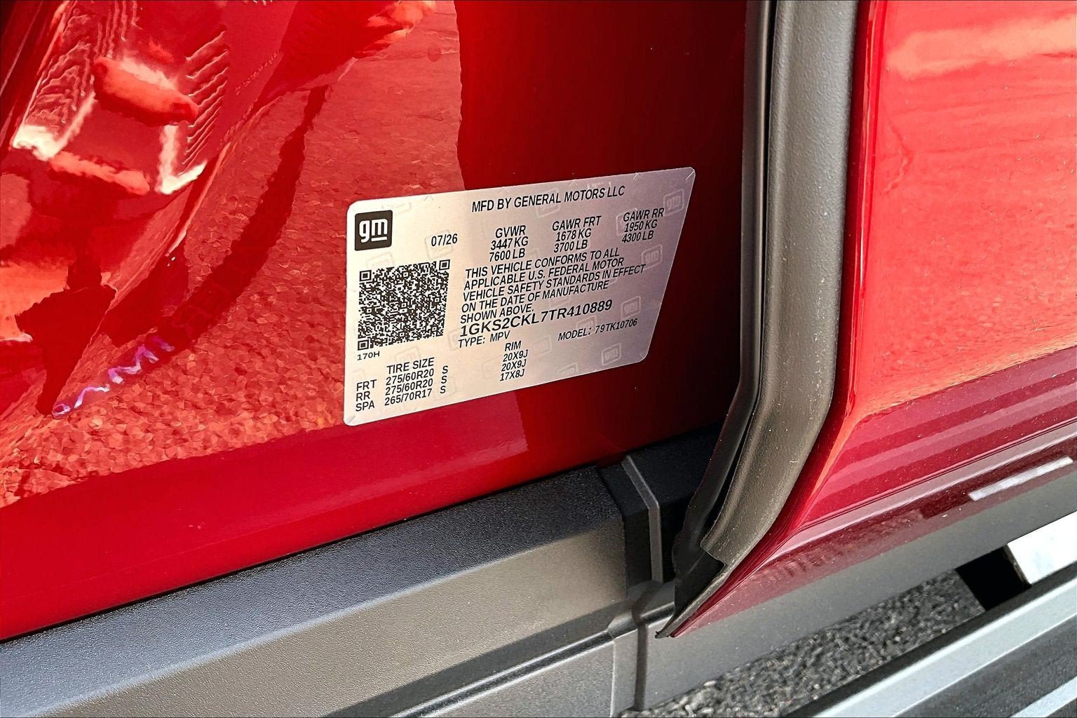 New 2026 GMC Yukon AT4 w/ AT4 Premium Plus Package AWD/4WD image 13
