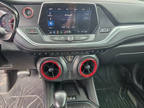 Used 2019 Chevrolet Blazer RS AWD/4WD image 17