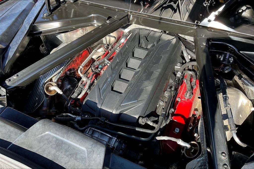 Used 2023 Chevrolet Corvette Stingray Preferred Cpe w/ Z51 Performance Package RWD image 27