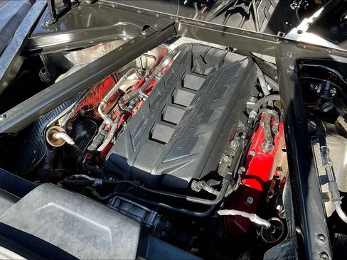 Used 2023 Chevrolet Corvette Stingray Preferred Cpe w/ Z51 Performance Package RWD image 27