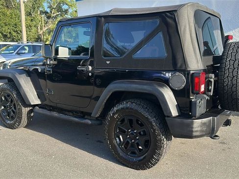 Used 2015 Jeep Wrangler Sport AWD/4WD image 11