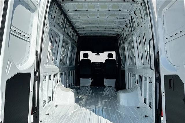 New 2026 Mercedes-Benz Sprinter 3500 image 21
