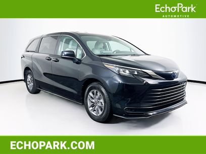 Used 2024 Toyota Sienna LE