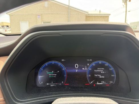 Used 2024 Toyota Grand Highlander Platinum image 10