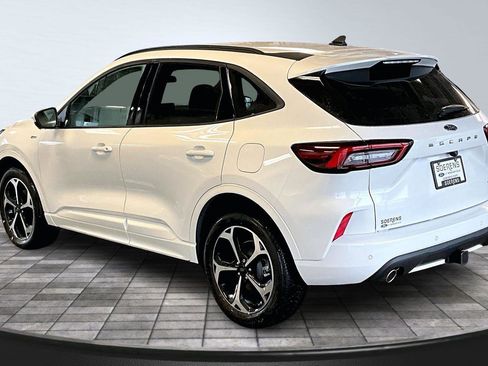 Used 2023 Ford Escape ST-Line Select w/ Tech Pack #2 image 4