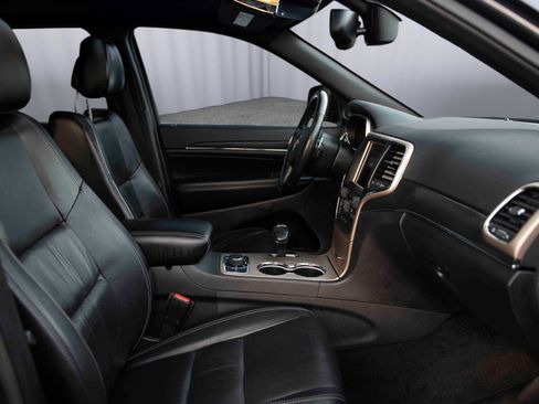 Used 2015 Jeep Grand Cherokee Limited image 18