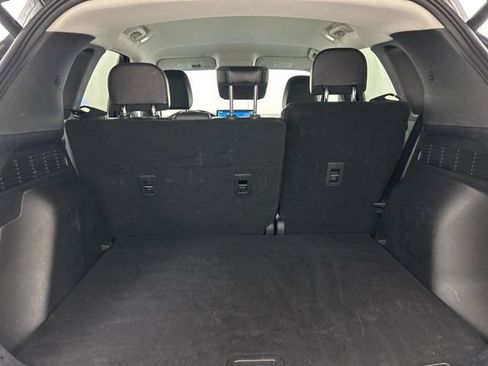 Used 2025 Ford Escape Platinum image 28